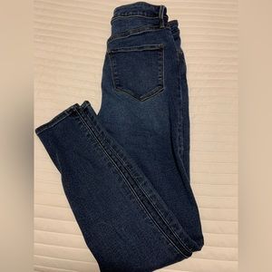 Women’s Old Navy Rockstar jeans